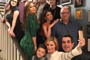 摩登家庭 Modern Family 1~11季高清视频英音中文字幕网盘下载美剧